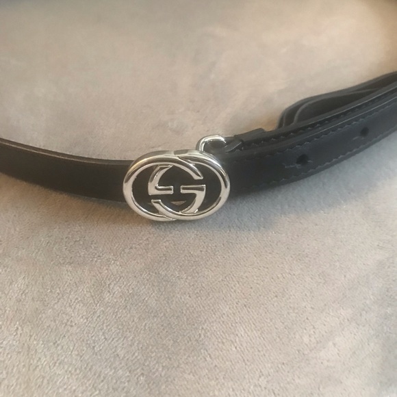 Gucci Accessories - Gucci Interlocking G Skinny Thin Leather Belt